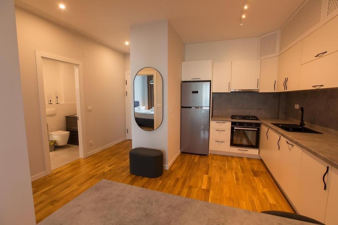 Apartamento Escapism - Premium 1br With Parking Bucarest